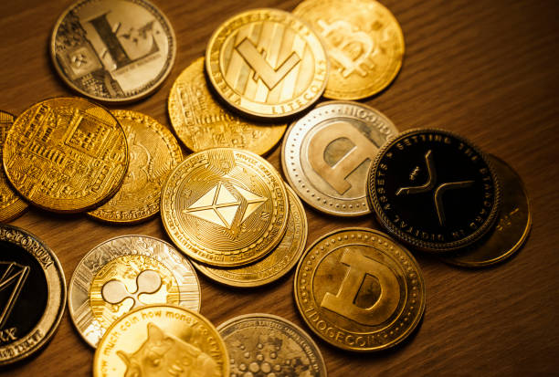 Altcoin Season Index Spikes Above 30, But Bitcoin Dominance Remains High, What Next?